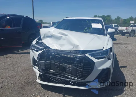 2023 Audi Q3 Premium Plus 45 Tfsi S Line Quattro Tiptronic z USA, uszkodzony, nr VIN WA1EECF36P1151143